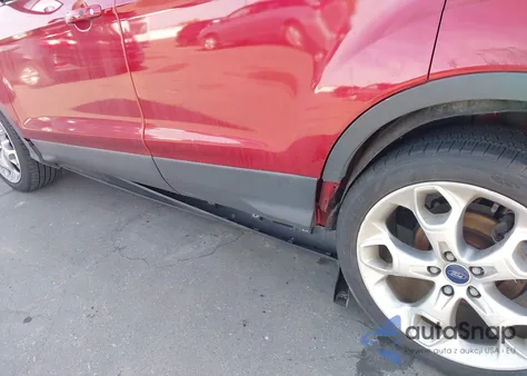 2014 Ford Escape Titanium z USA, uszkodzony, nr VIN 1FMCU9J95EUA60452